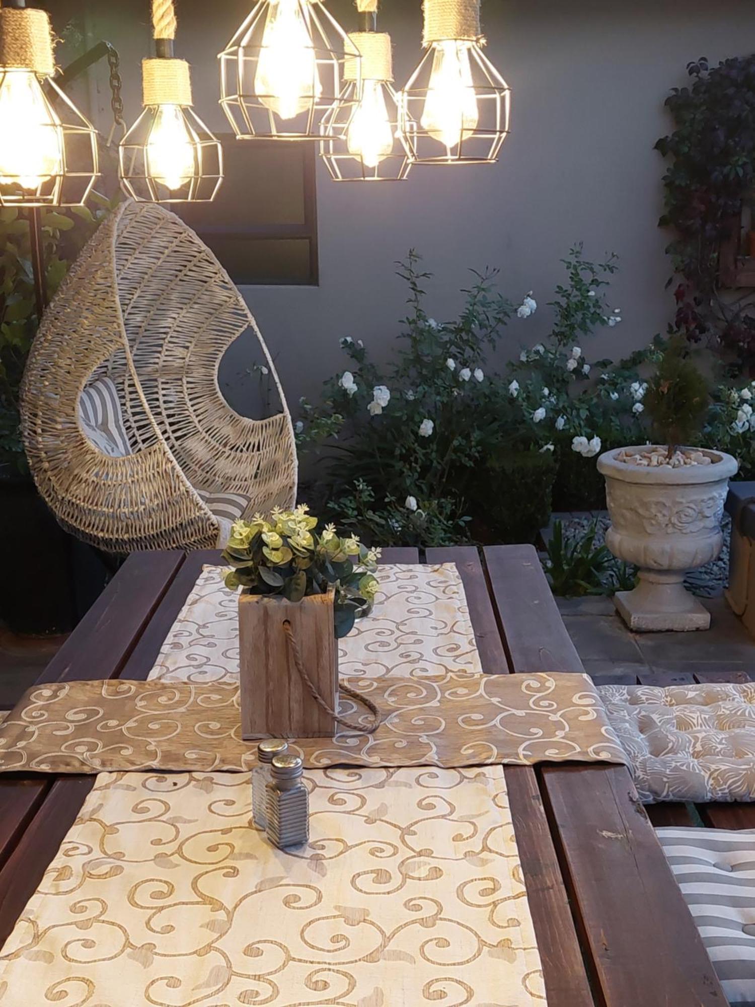 Bella Rosa Bed & Breakfast พ็อตเชฟสตรูม ภายนอก รูปภาพ